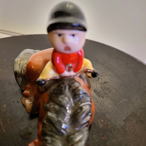 John Beswick England Porcelain "Kick-Start" 1982 Horse Figurine - Picture 6 of 10